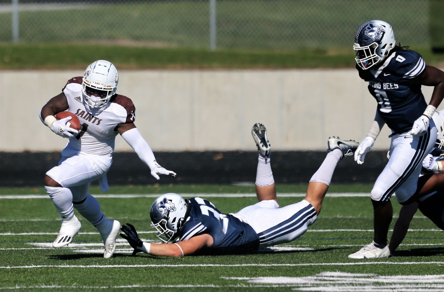 102321-qc-spt-ambrose fball9.jpg